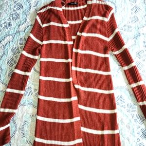 Women's Doe and Rae Long Open Sweater Medium